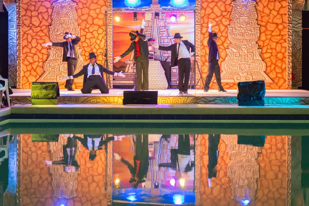 Theater Show