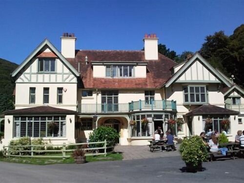 Hunter's Inn