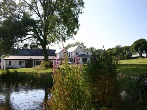 Jabajak Vineyard Restaurant With Rooms