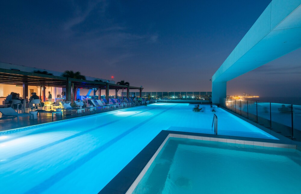 Infinity Pool