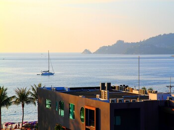 Beach/Ocean View