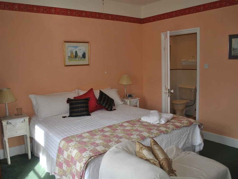 Guestroom