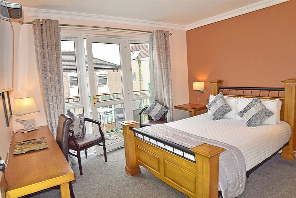 Guestroom