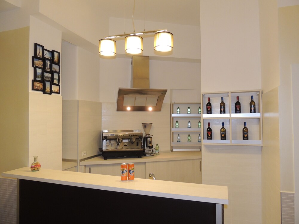 Hotel Bar