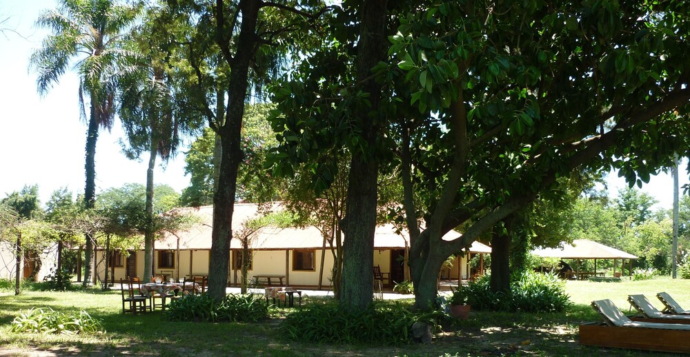 Jardines del establecimiento