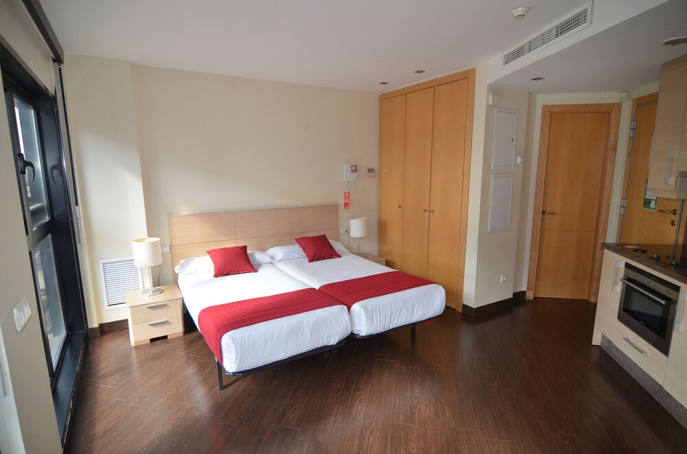 Studio - Guestroom