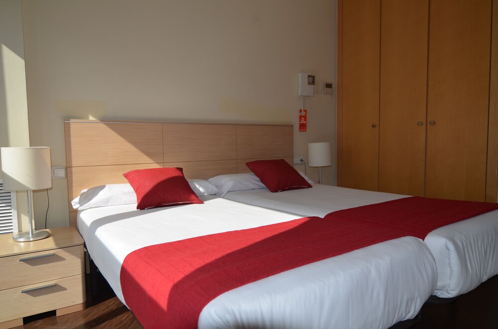 Studio (Single Use) - Guestroom