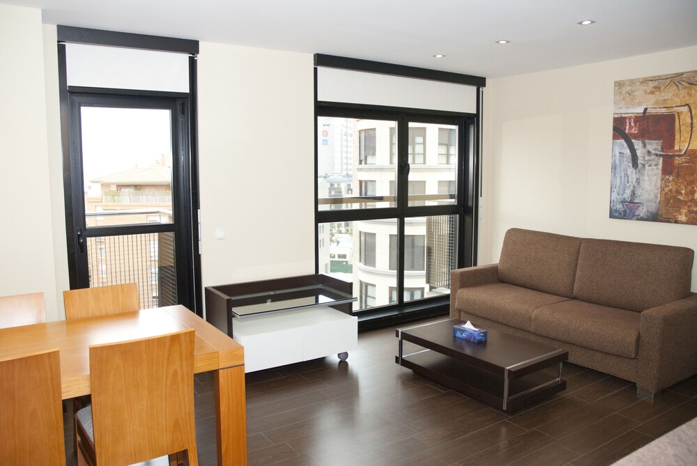 Standard Apartment, 1 Bedroom - Living Room