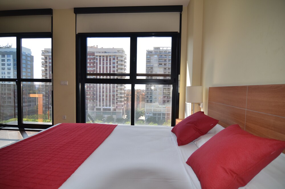 Studio (Single Use) - Guestroom
