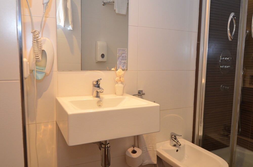Apartment, 1 Bedroom (2 adultos + 2 niños) - Bathroom