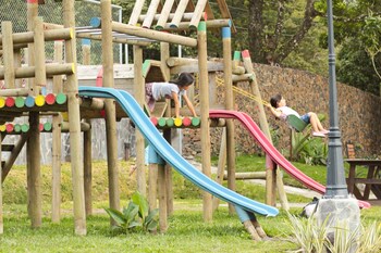 Childrens Area