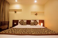 Pearl Superior Room