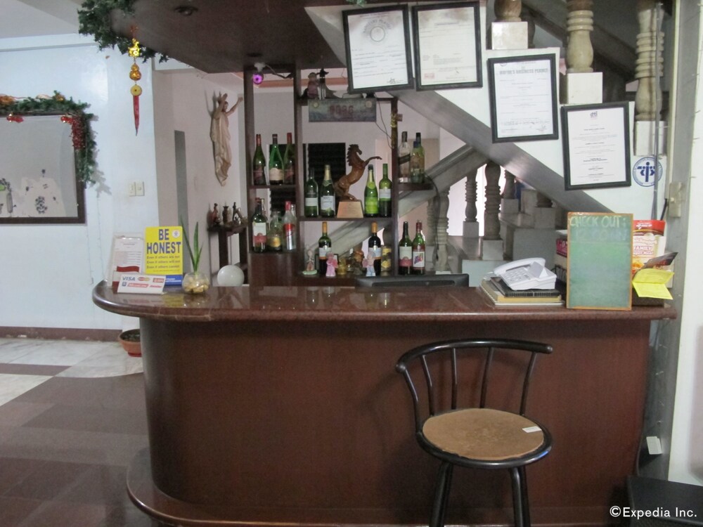 Hotel Bar