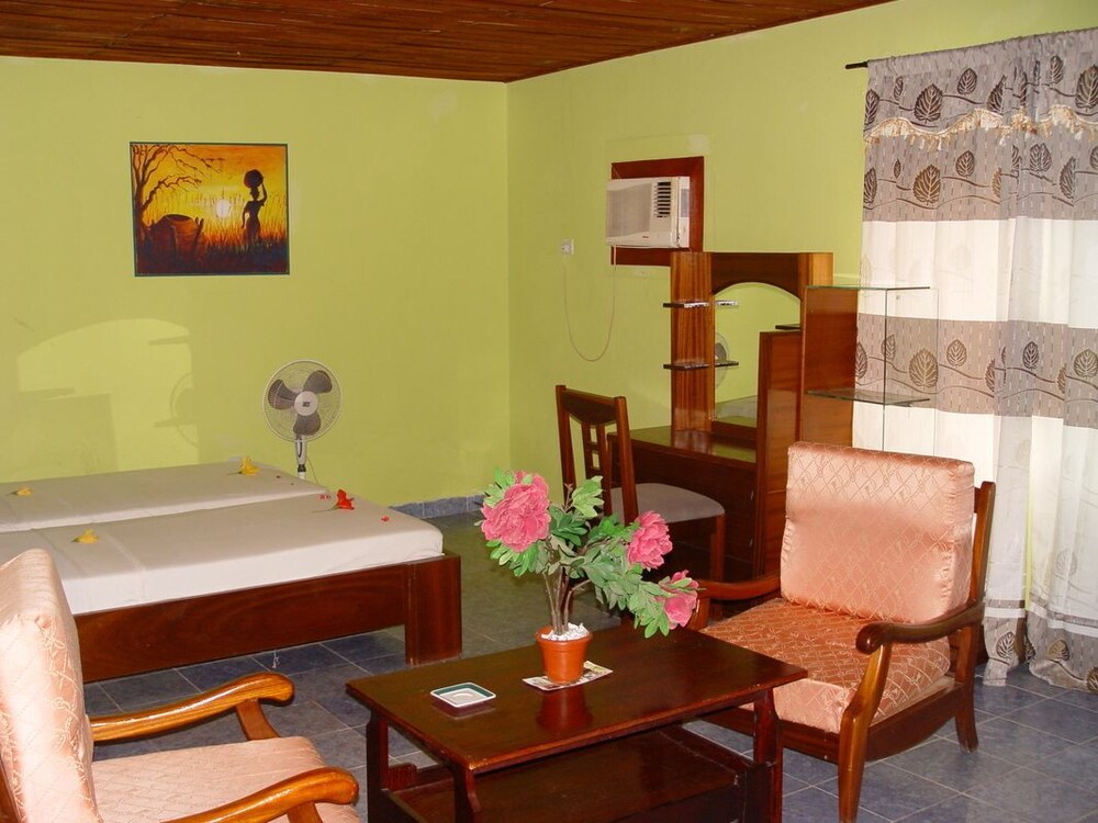 Guestroom