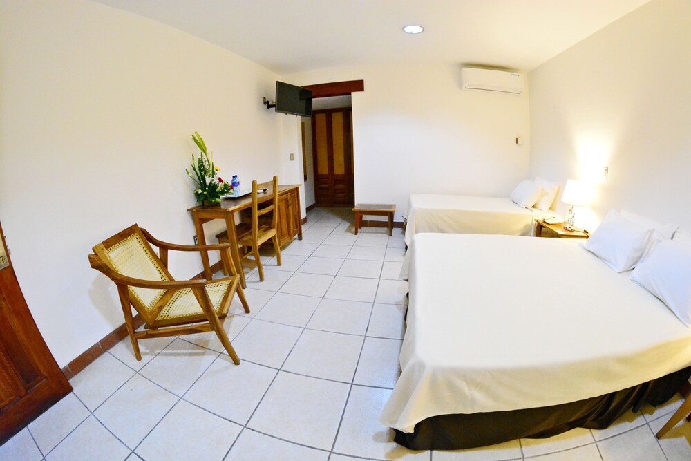 Guestroom