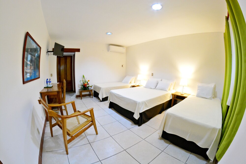 Guestroom
