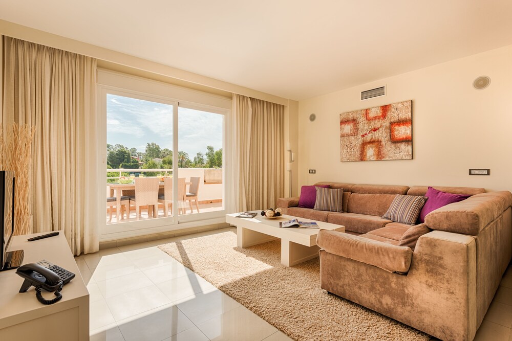 Duplex, Terrace - Living Room