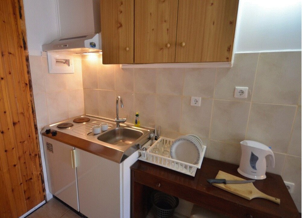 In-Room Kitchenette