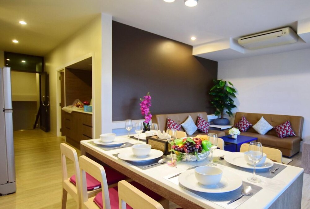 Family Penthouse, 3 Bedrooms, Tower - In-Room Dining