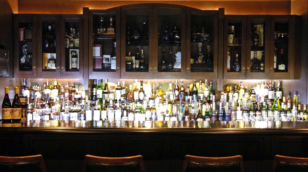 Hotel Bar