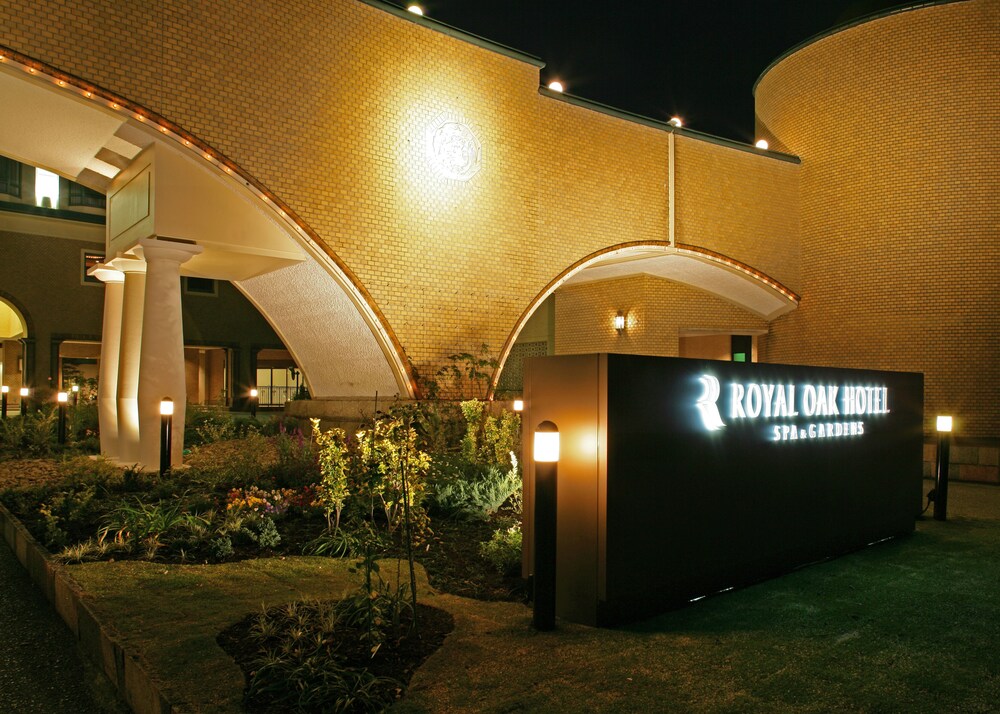 Hotel Front - Evening/Night