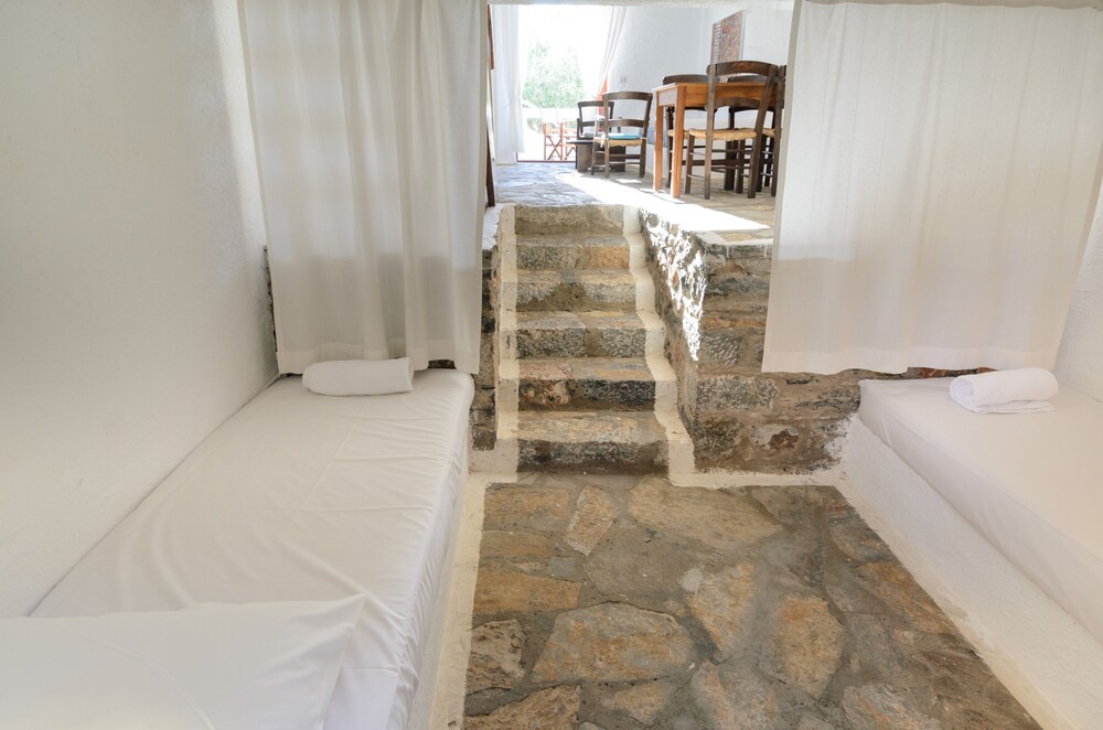 Grand Apartment, Sea View (For 4) - Guestroom