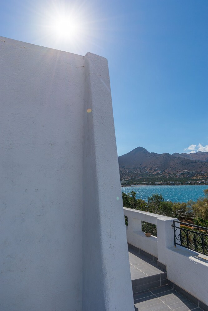 Grand Apartment, Sea View (For 4) - Terrace/Patio
