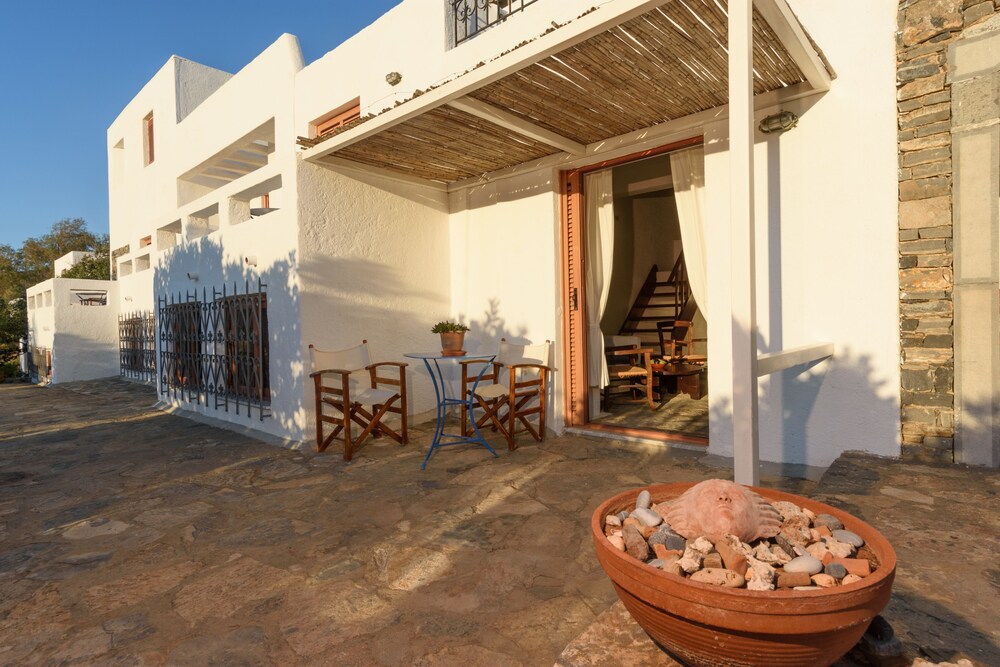 Standard Apartment, Partial Sea View (for 2) - Terrace/Patio