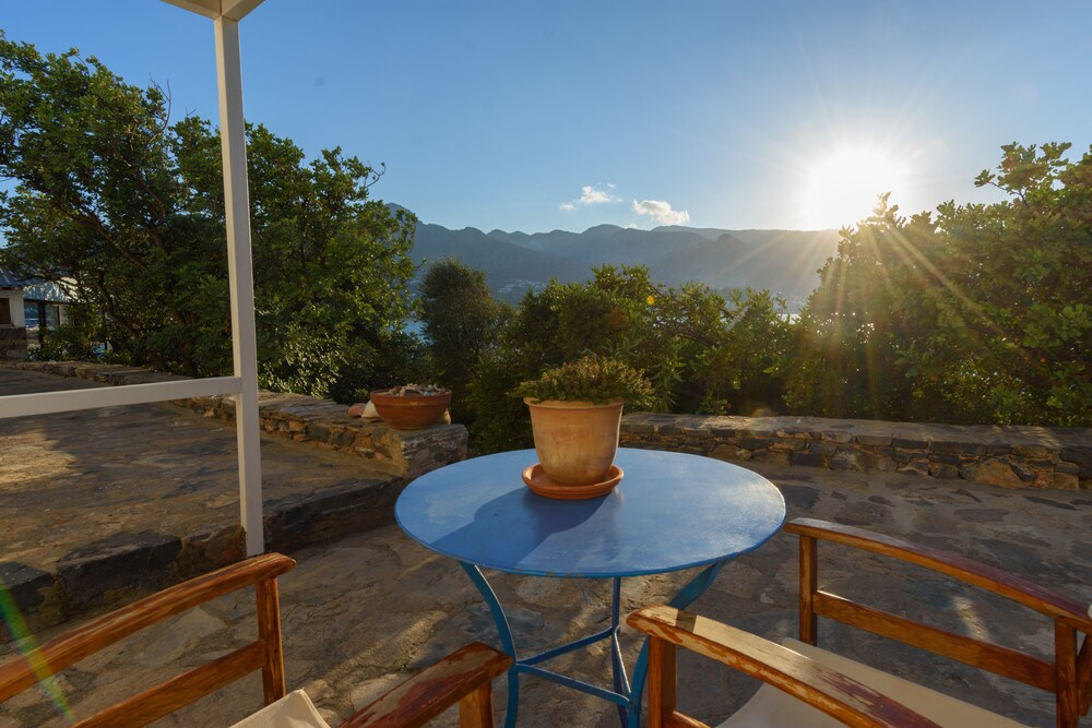 Standard Apartment, Partial Sea View (for 2) - Terrace/Patio