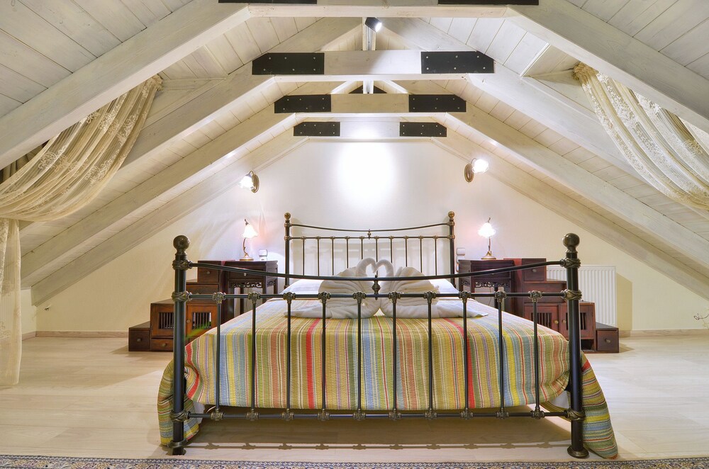 Executive Suite (Panoramic View) - Guestroom