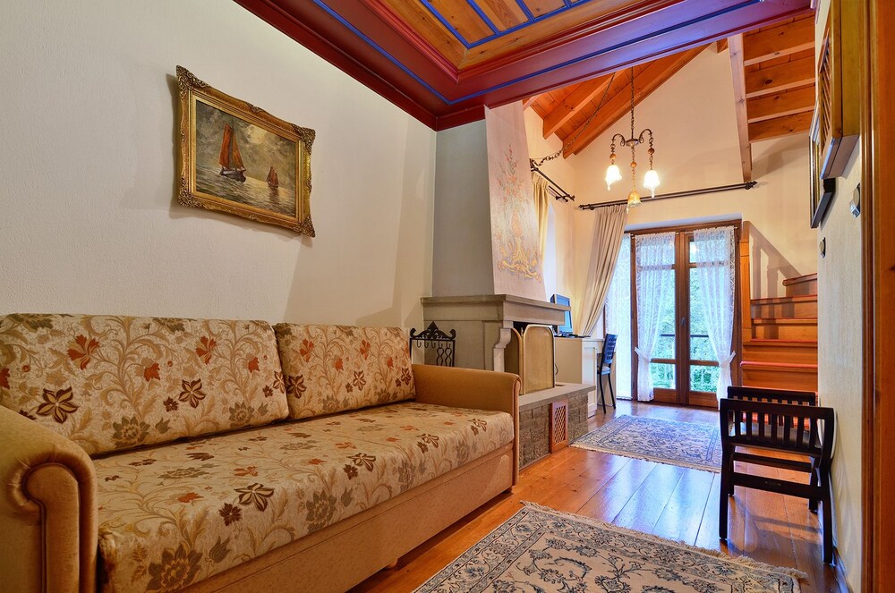 Junior Suite - Living Area