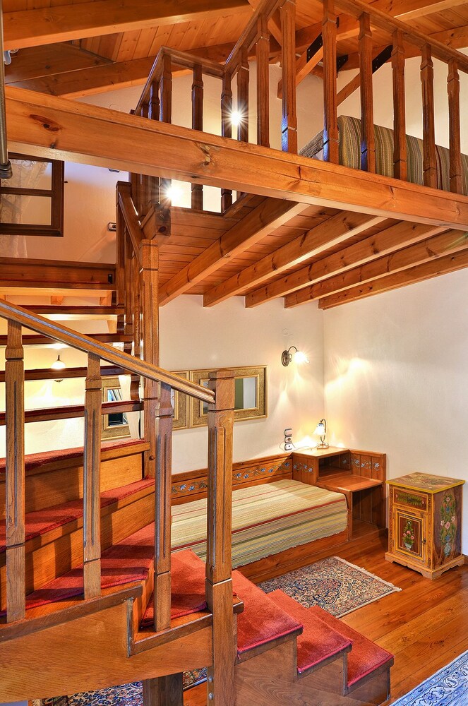 Junior Suite - Staircase