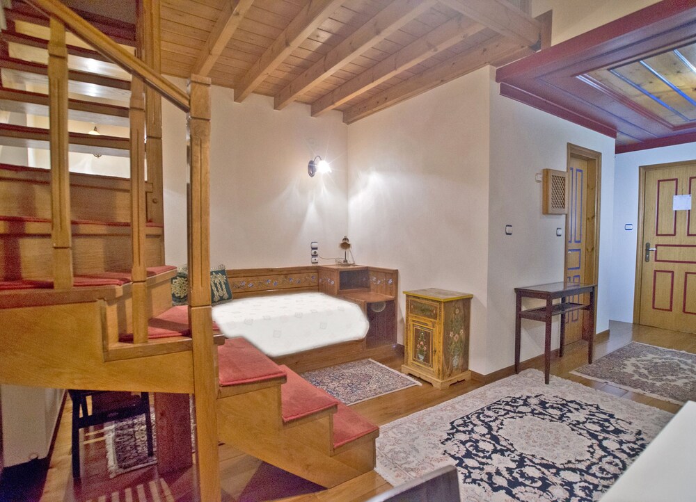 Junior Suite - Staircase