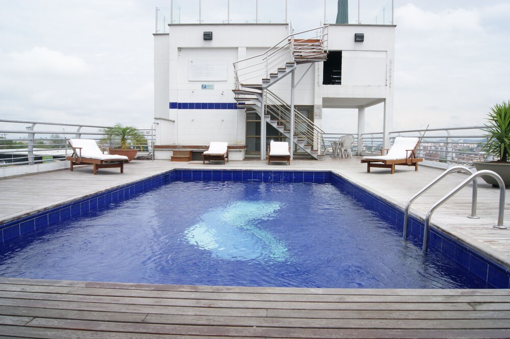 Rooftop Pool