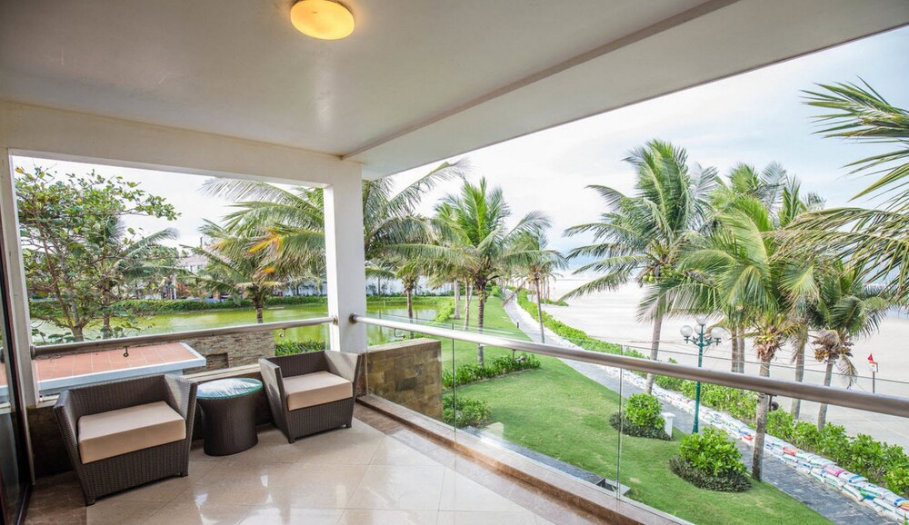 Guestroom View