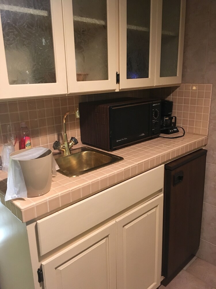 In-Room Kitchenette