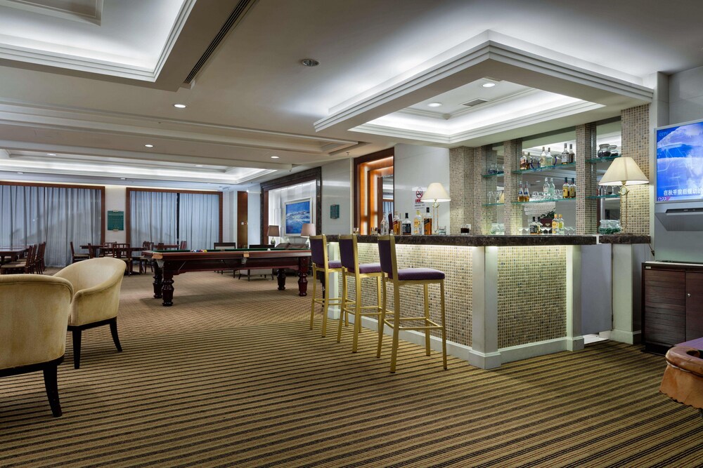 Hotel Lounge