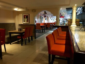 Food Court
