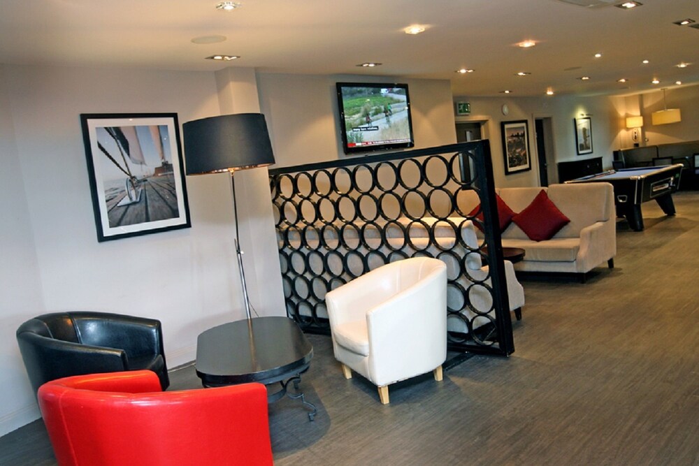 Hotel Bar