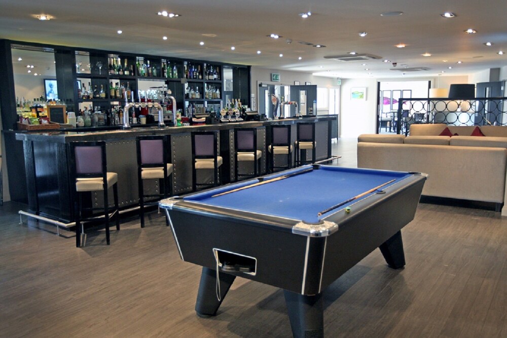 Hotel Bar