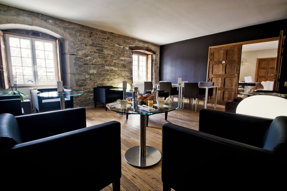 Bar-salon de l'hôtel