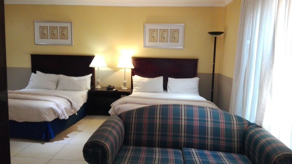Guestroom