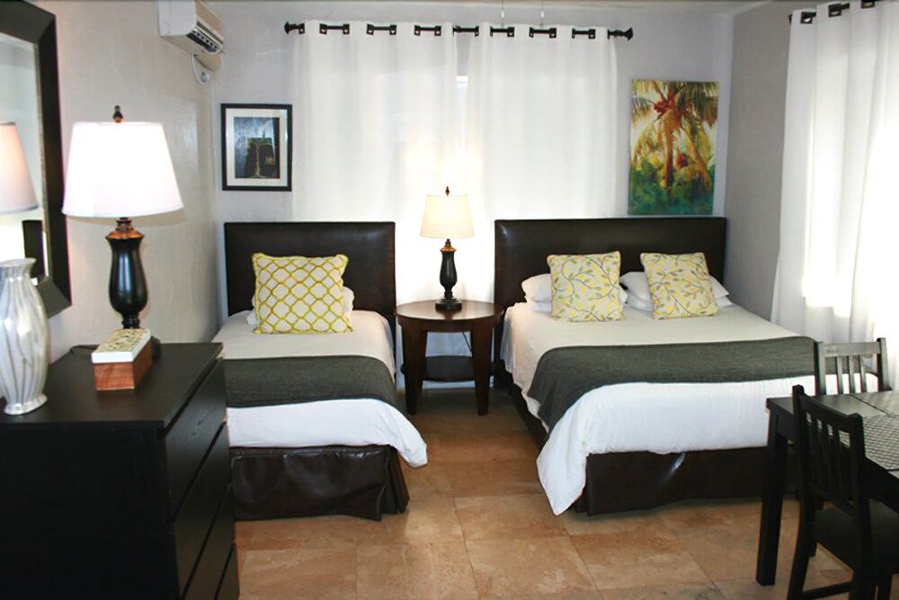 Standard Studio, 2 Twin Beds - Guestroom