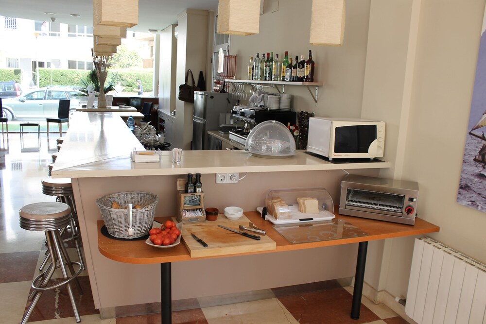 Hotel Bar
