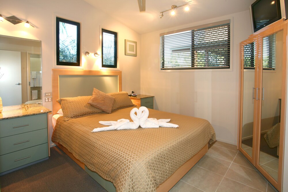Cosmo Cabin - Guestroom