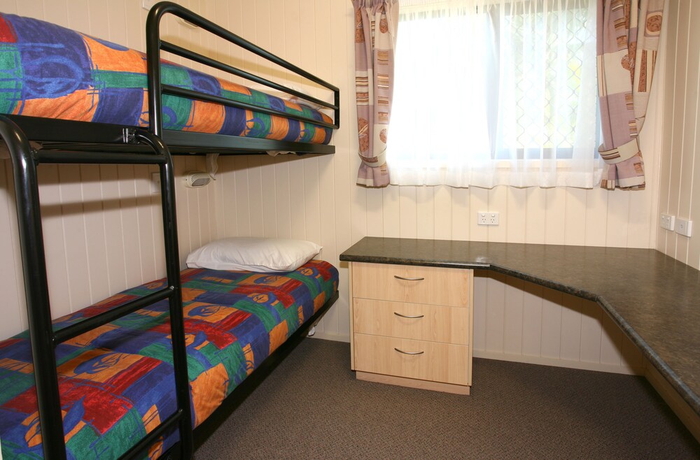 Metro Cabin - Guestroom
