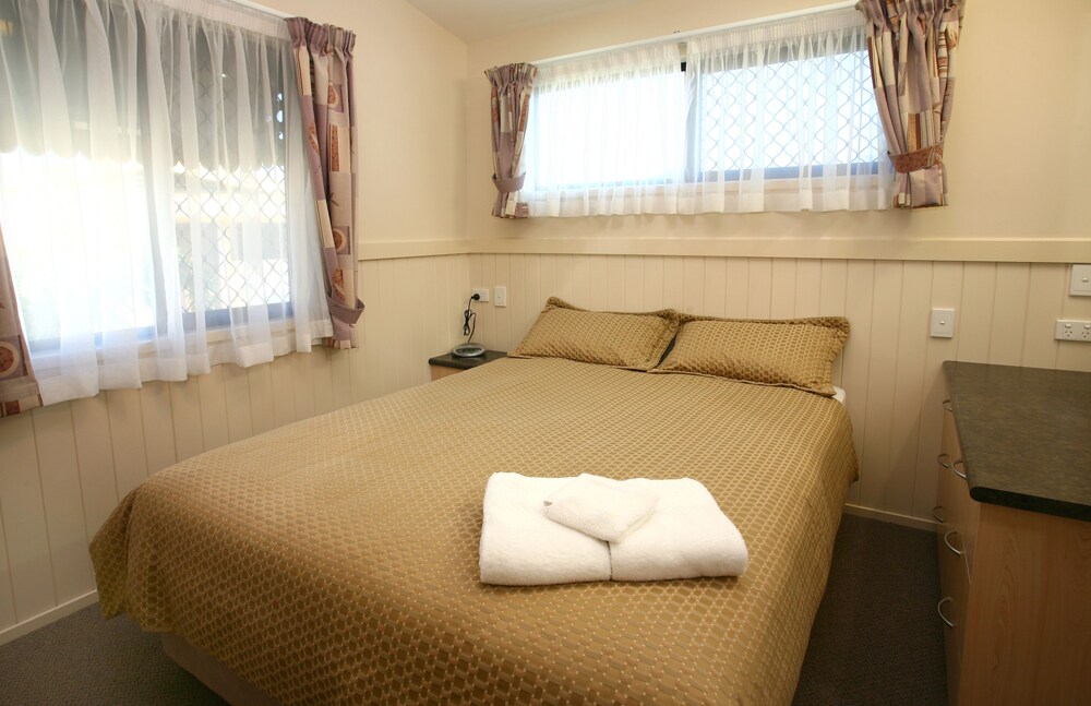 Metro Cabin - Guestroom