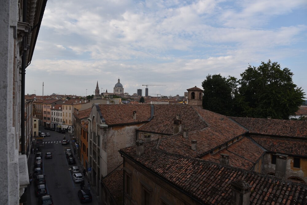 Guestroom View