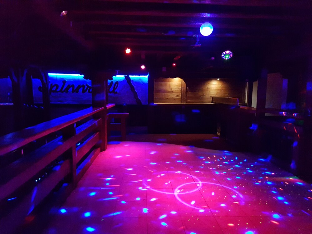 Hotel Bar