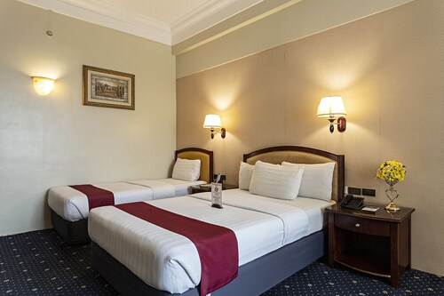 Sarrosa International Hotel and Residential Suites